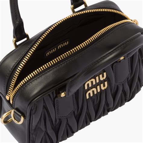 tasche ähnlich miu miu|miumiu tasche.